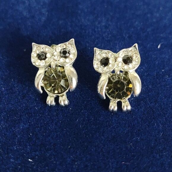Owl Rhinestone Earrings   - Picture 4 of 4